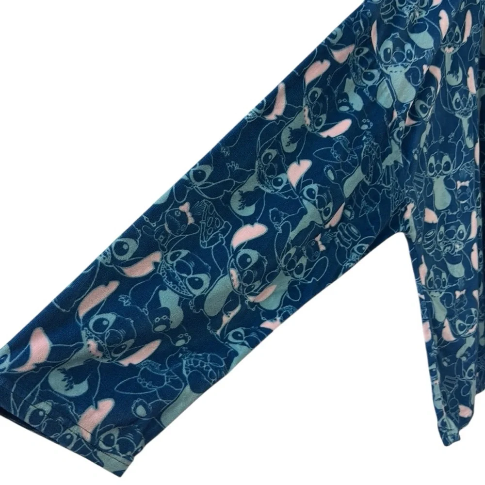Disney Stitch Womens Pajama Loungewear Long Sleeve Weekend Vibes Velour Top 3X - Picture 4 of 8